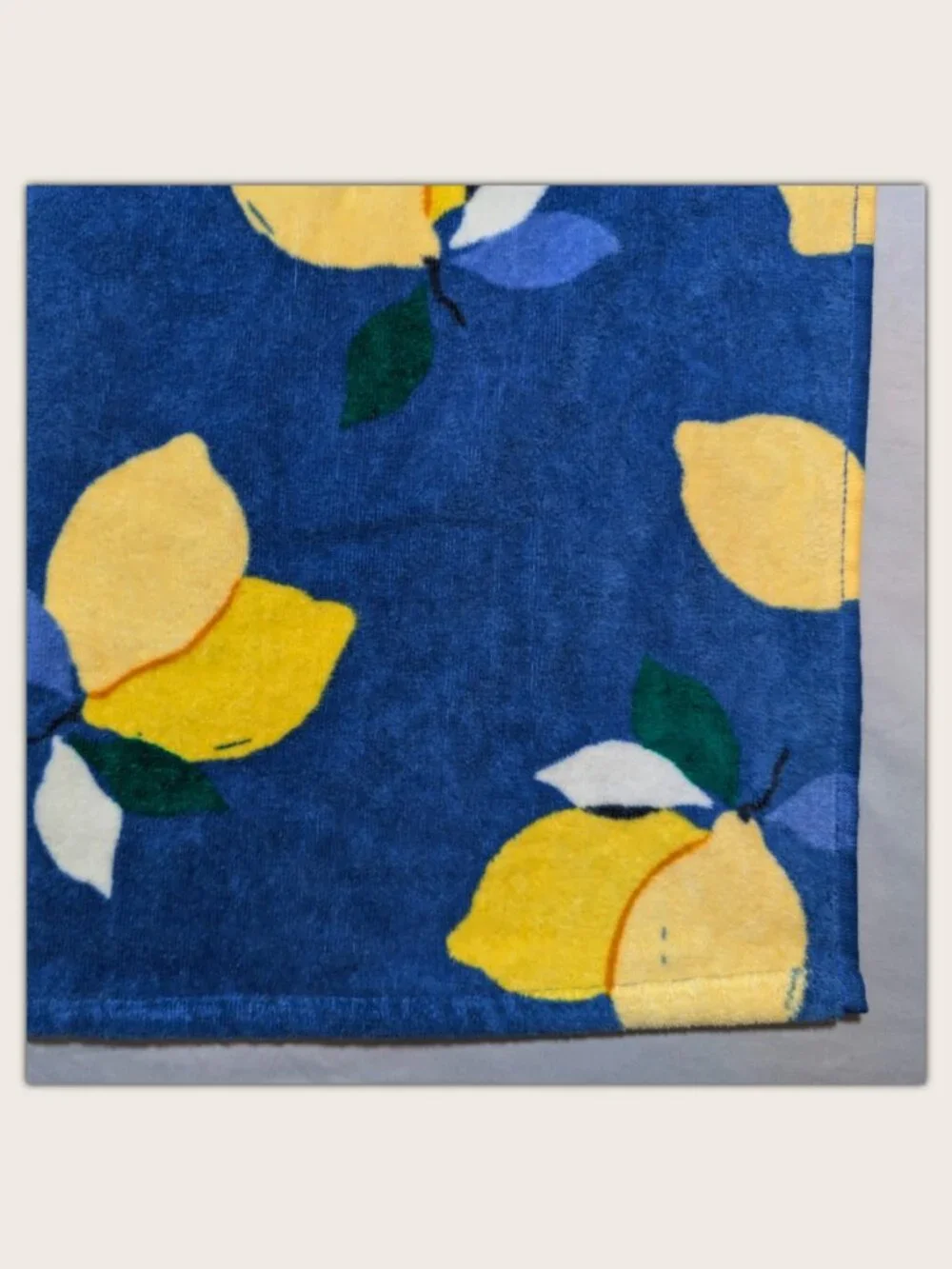 NWT Kate Spade New York Beach Towel-Yellow Lemons on Blue Background-100% Cotton